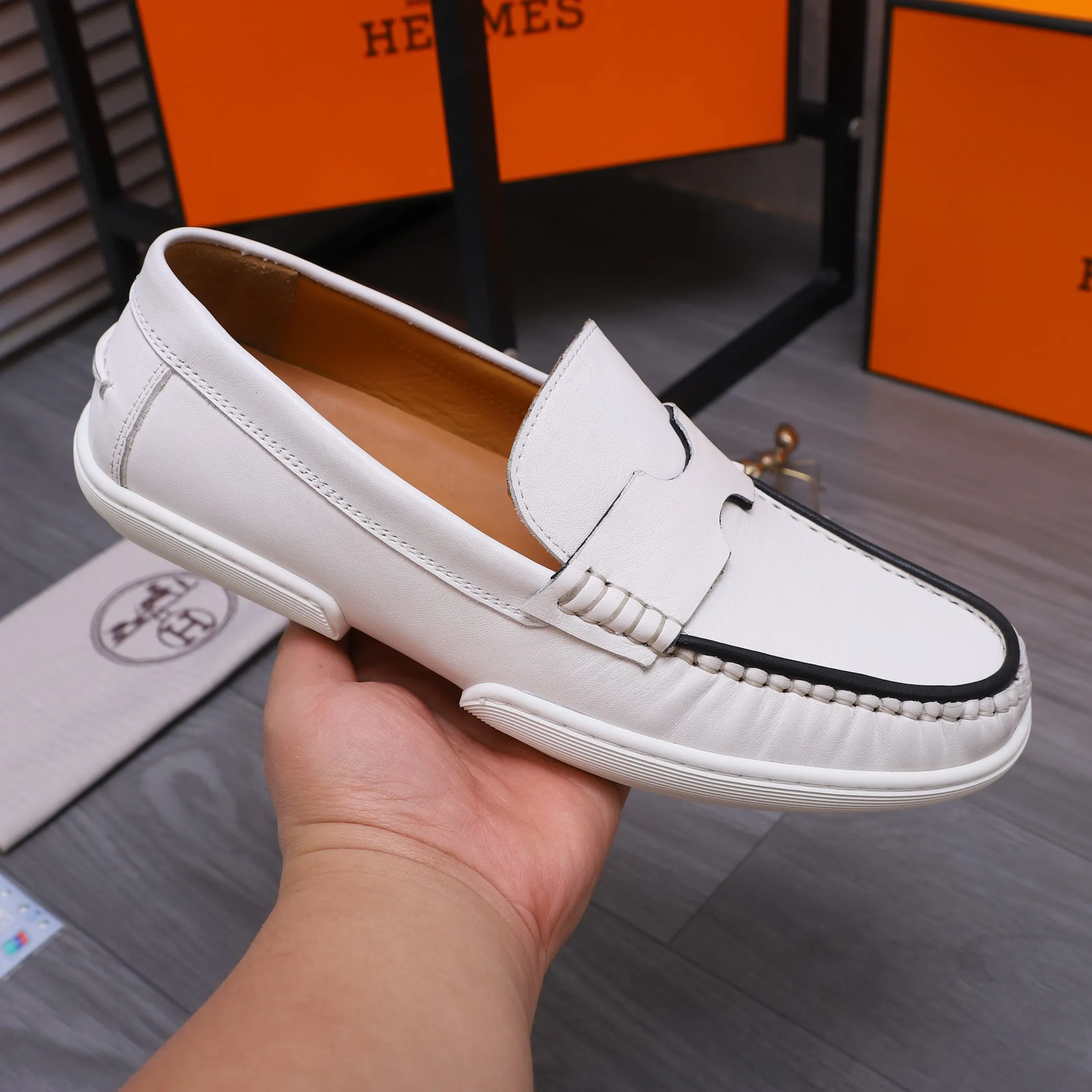 Men's shoes 💰500 Product trademark: HERMES "Hermes" casual slip-on leather shoes Regular size: 38-46 (45.46 custom-made, non-refundable) Product materials: Selected high-quality cowhide upper, cowhide lining, original outsole